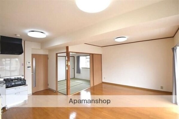 ツインヴィラ大島Aの物件内観写真